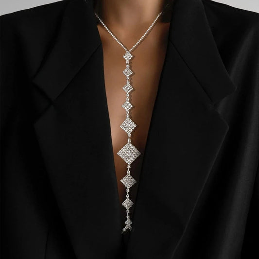 Vera Chain Necklace