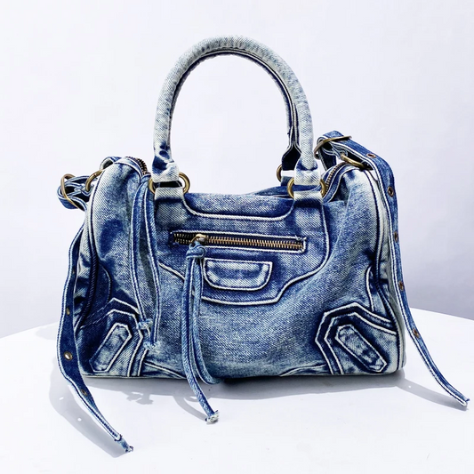 Darvain Crossbody Bag