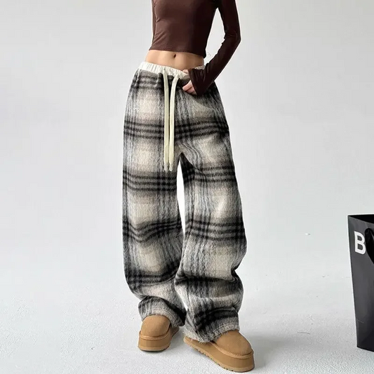 Rosven Plaid Sweatpants