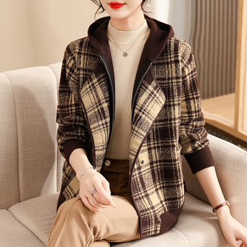 Averro Plaid Jacket