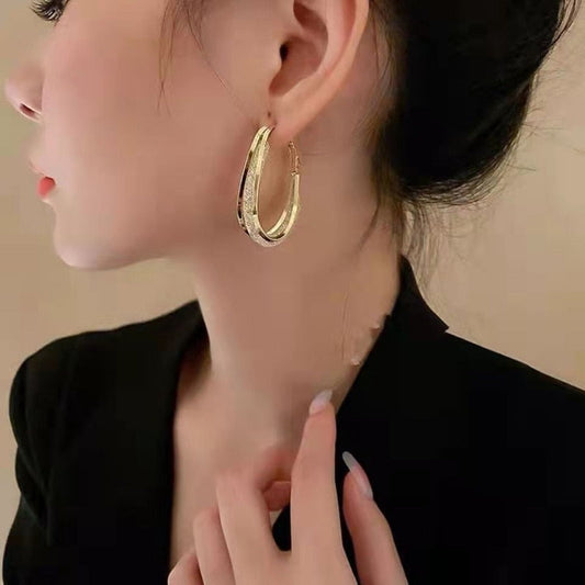 Nina Oval Earrings