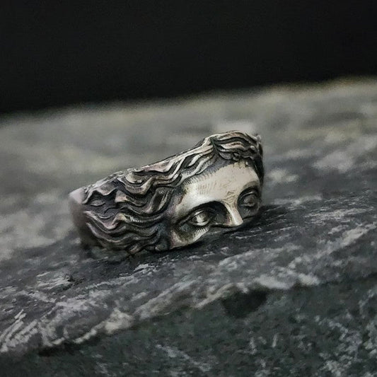 Orvyn Vintage Ring
